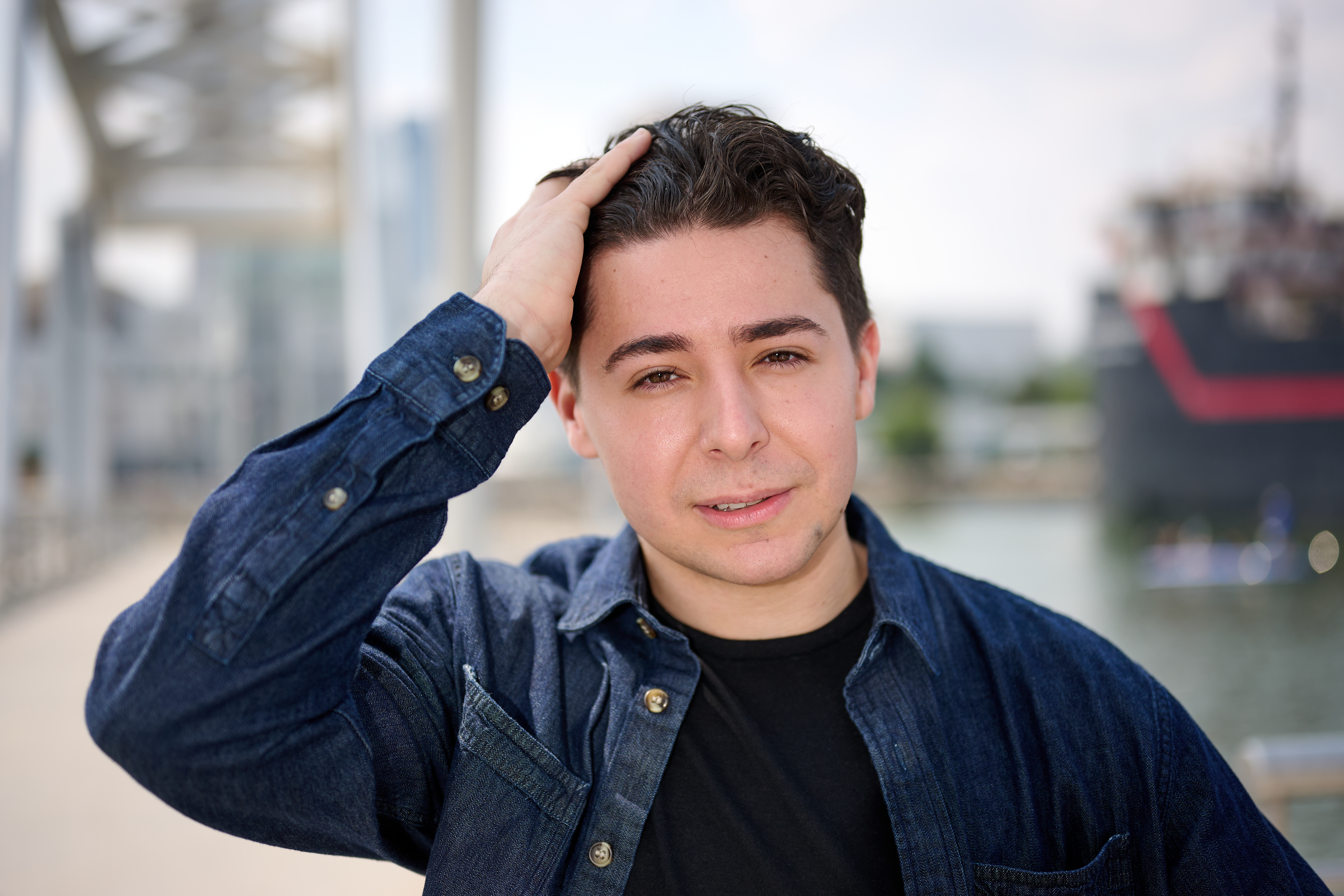 Local Actor gallery image